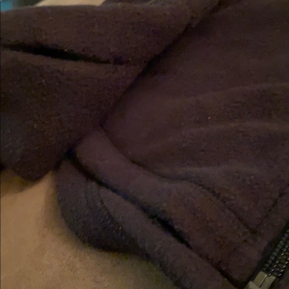 black zip up jacket - Picture 4 of 4